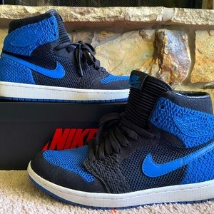 Jordan Retro 1 Flyknit